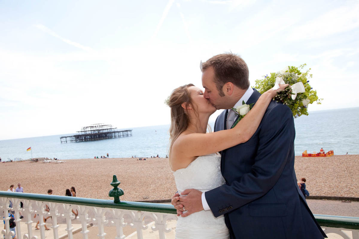 Wedding photographer Brighton